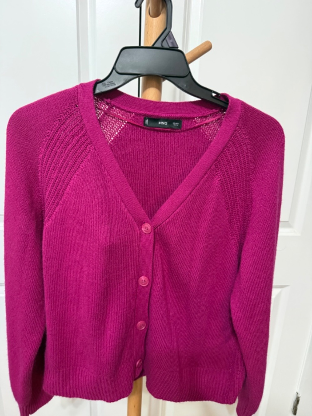 MNG Magenta Chunky Knit V‑Neck Cardigan Size M
